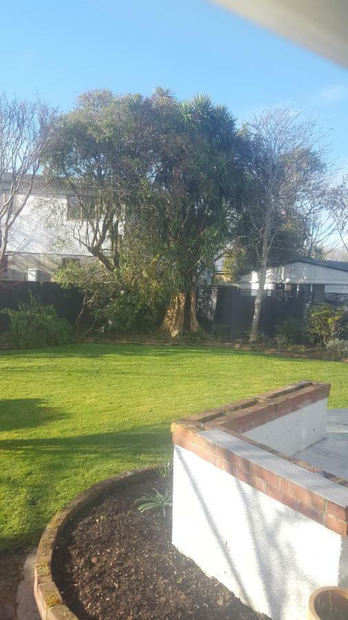 64Lewis Apartment Invercargill Exterior photo